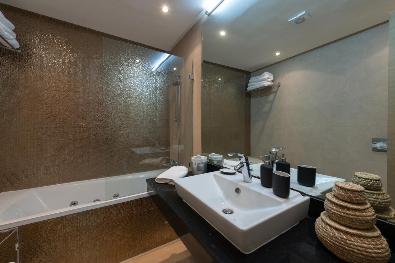 Appartement 300M2 Vue Sur Ocean Prestigia - Plage Des Nations Salé Ngoại thất bức ảnh